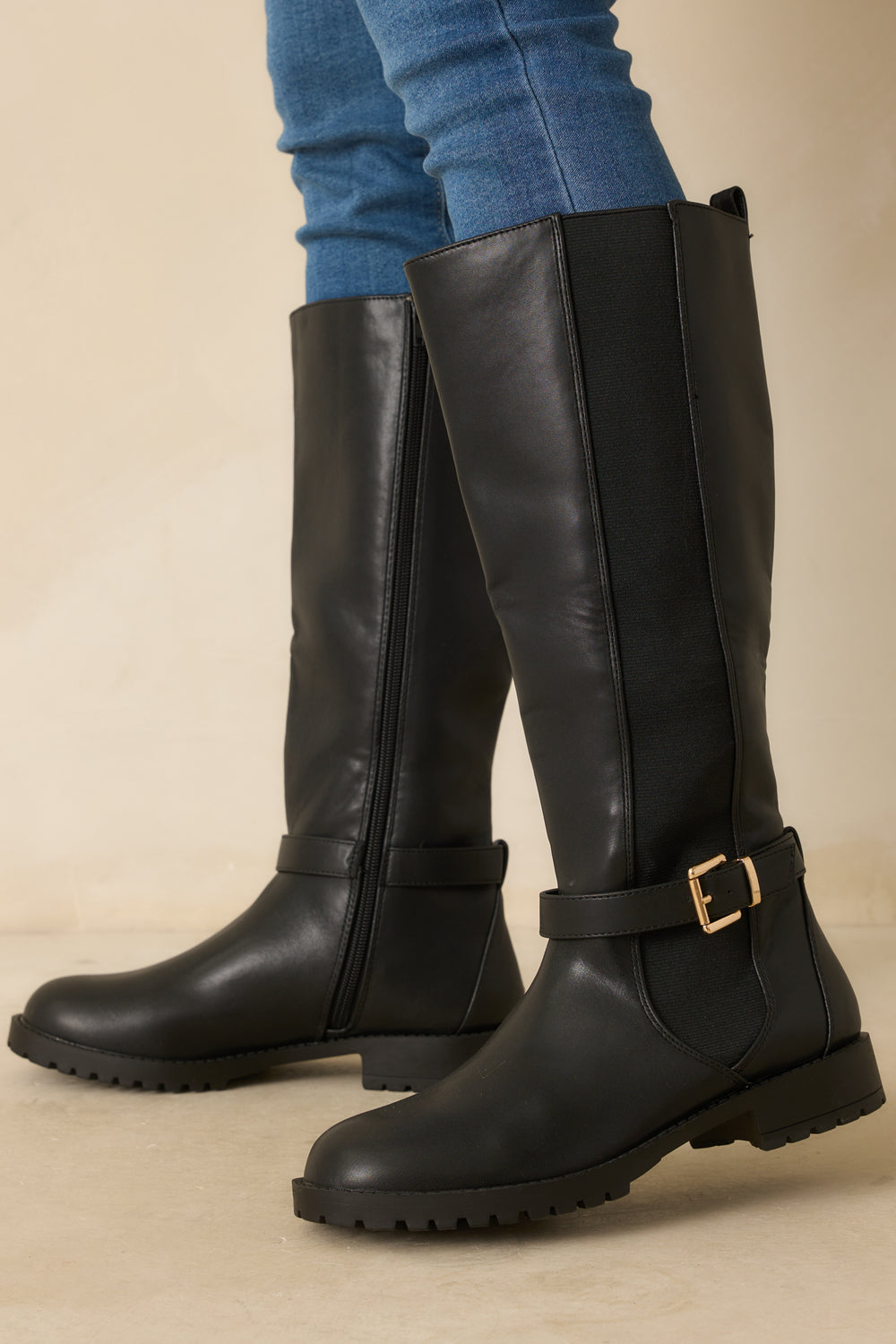 Black-Faux-Leather-Knee-High-Riding-Boots-With-Round-Toe