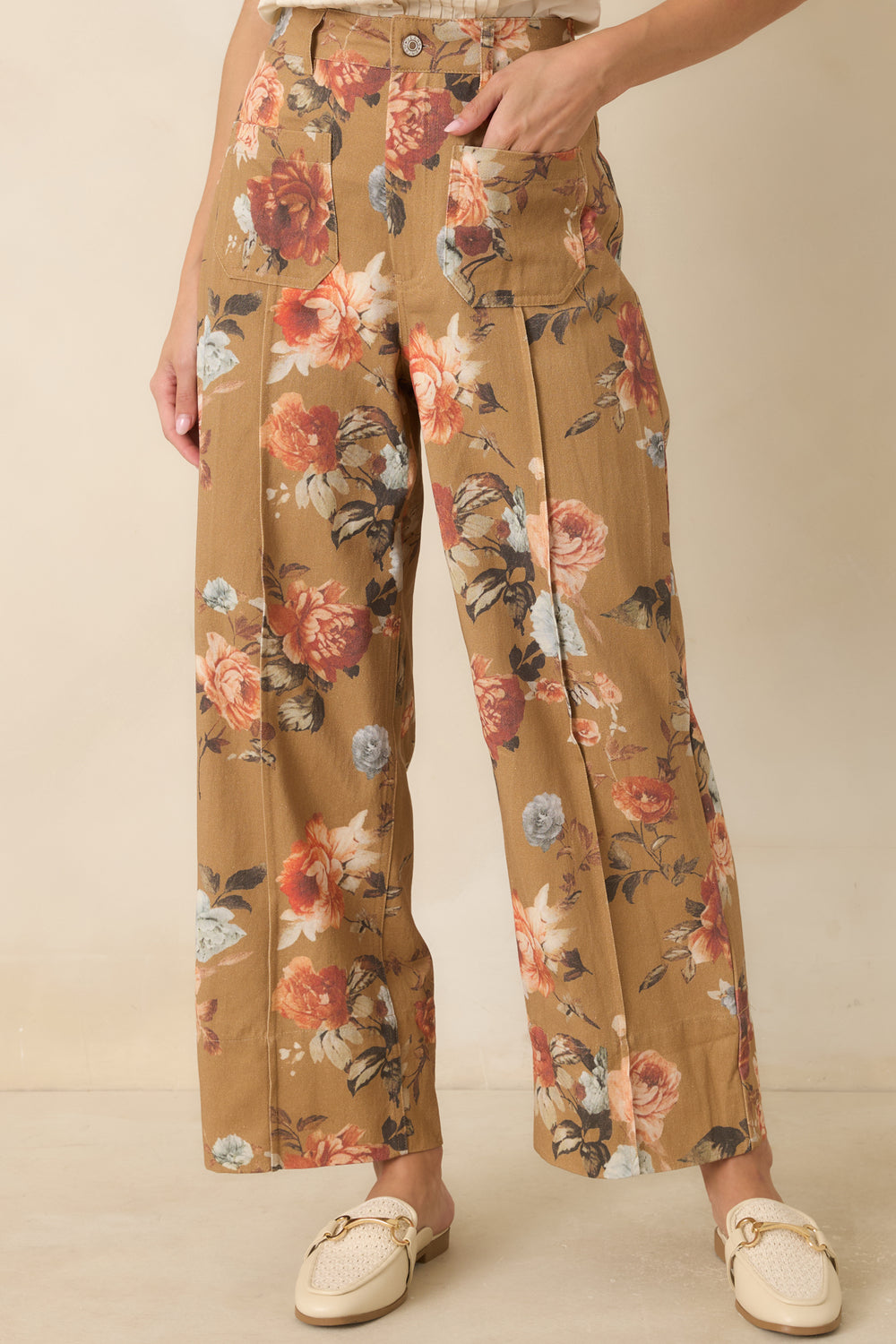 Camel-Floral-Woven-Cotton-Print-Detail