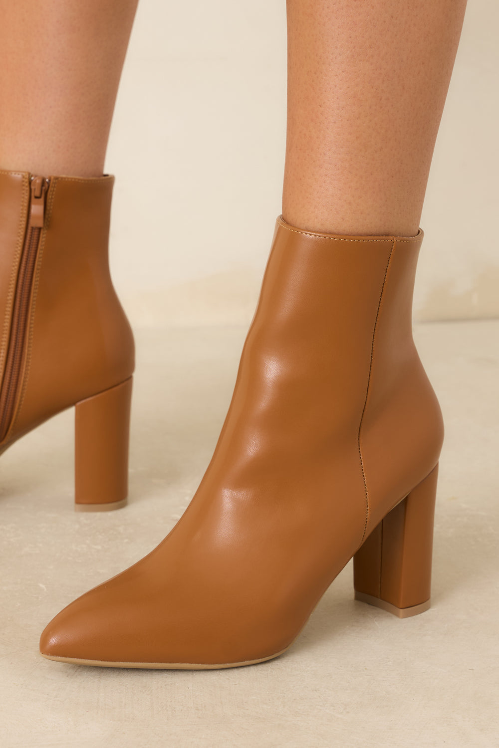 Caramel-Brown-Ankle-Boots-With-Pointed-Toe-And-Block-Heel