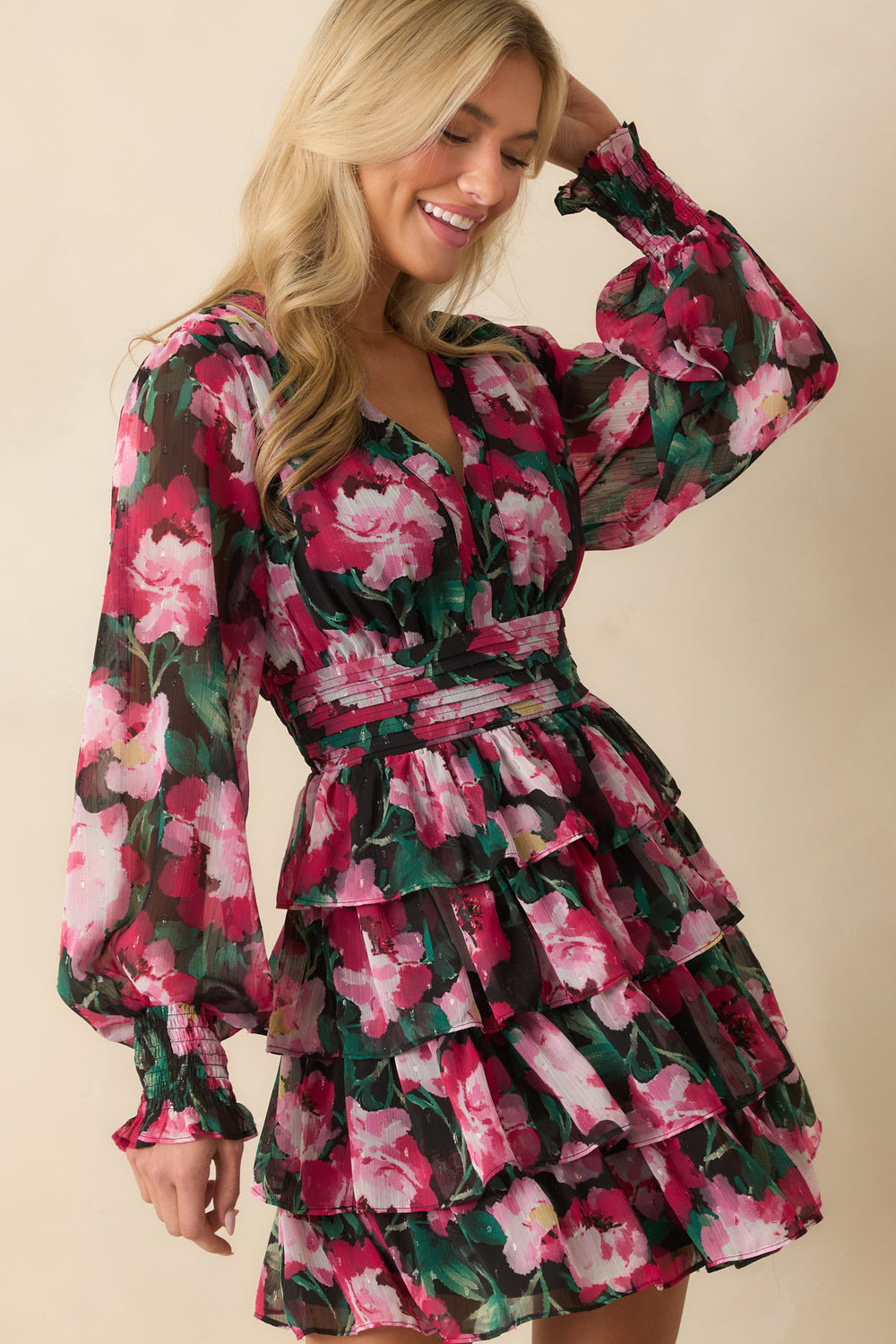 Close-View-Vneckline-Bodice-Chiffon-Fabric-Floral-Pattern