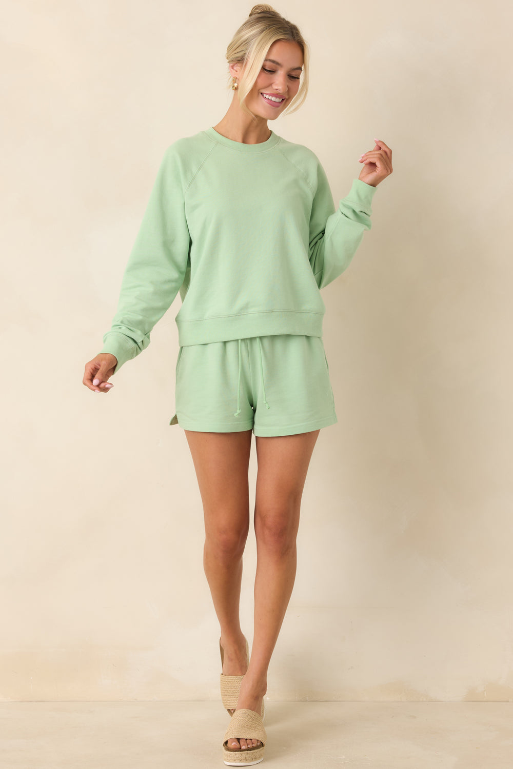 Crewneck-Sweatshirt-With-Raglan-Sleeves-And-Relaxed-Fit