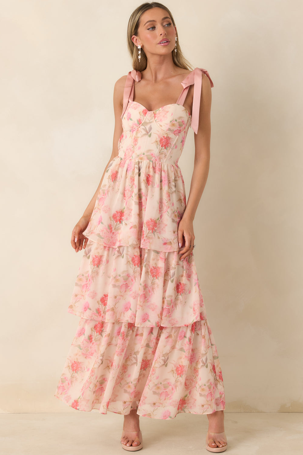 Fitted-Bodice-Dress-Featuring-A-Flowing-Layered-Chiffon-Skirt