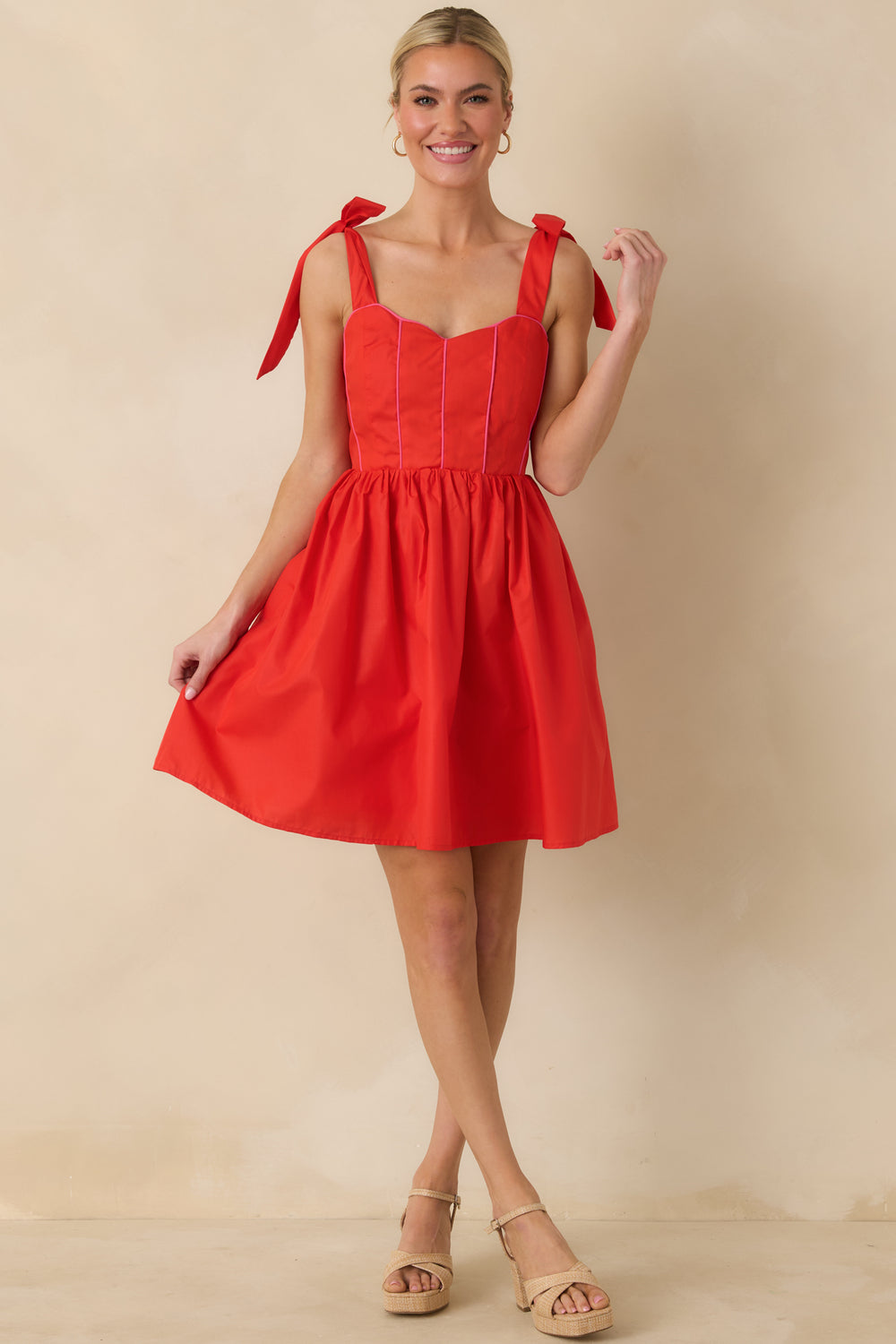 Front-Red-Mini-Dress-Sweetheart-Neckline-Corset-Trim