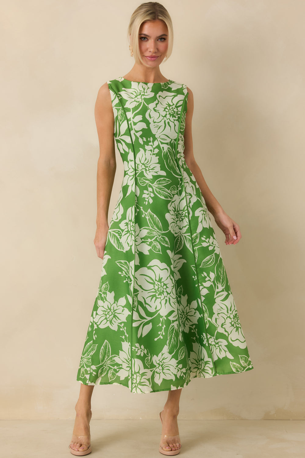 Green-Floral-Midi-Dress-With-A-Sleeveless-Silhouette