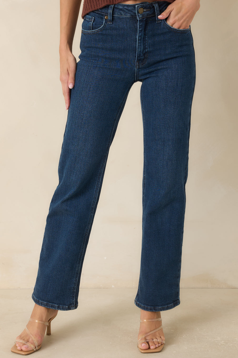 High-Rise-Waistband-Button-Detail
