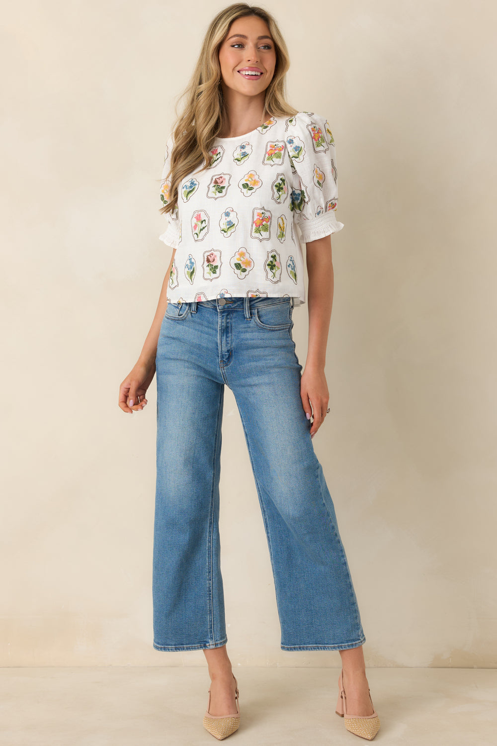Ivory-Embroidered-Top-Highlighting-The-Round-Neckline