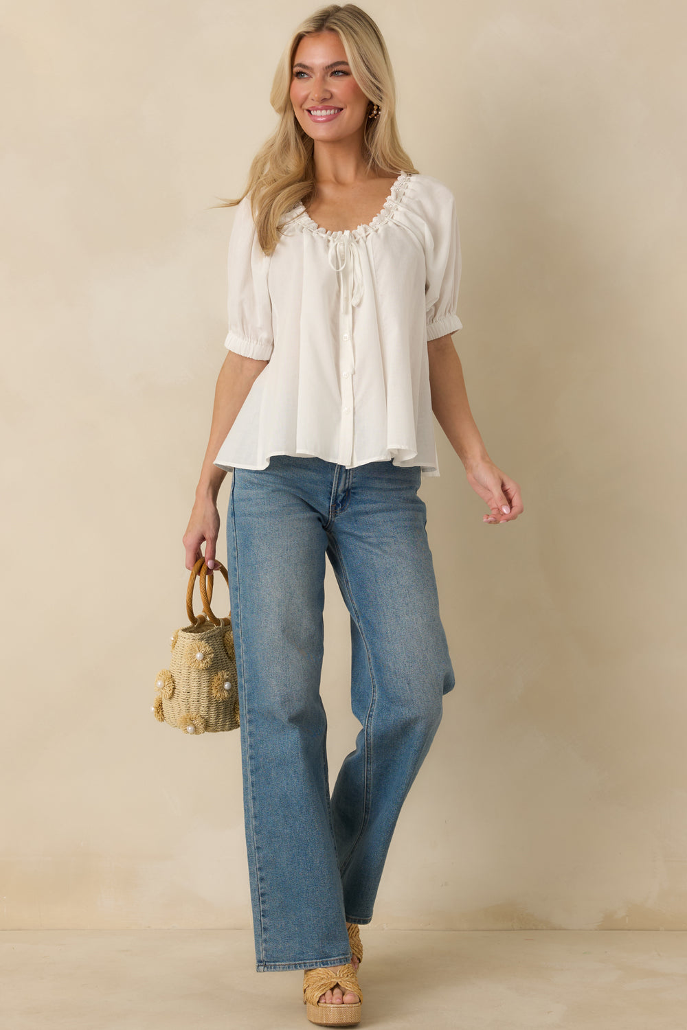 Lightweight-Blouse-With-Lace-Trimmed-Neckline-And-Short-Sleeves