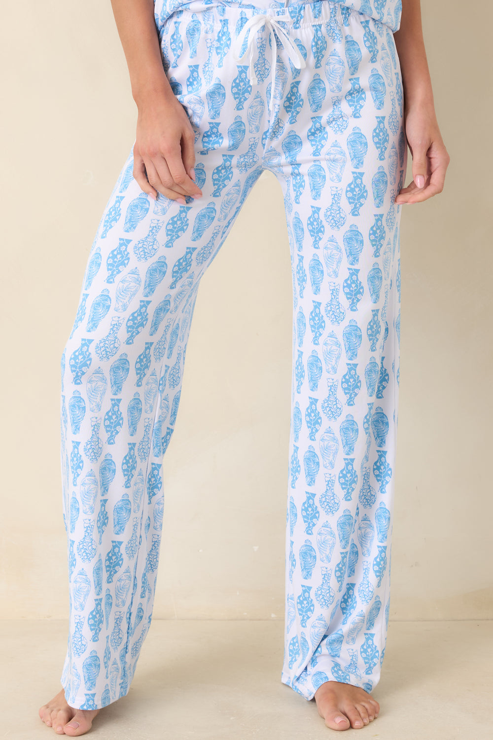 Pajama-Pants-Showing-Elastic-Waistband-And-Drawstring-Tie