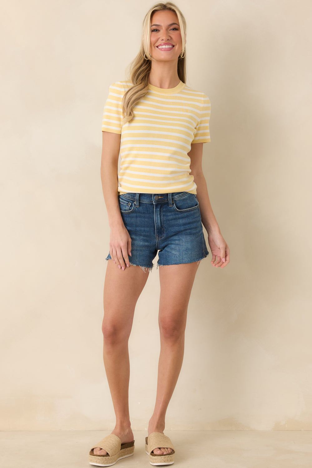 Short-Sleeve-Top-With-Yellow-And-Ivory-Stripes