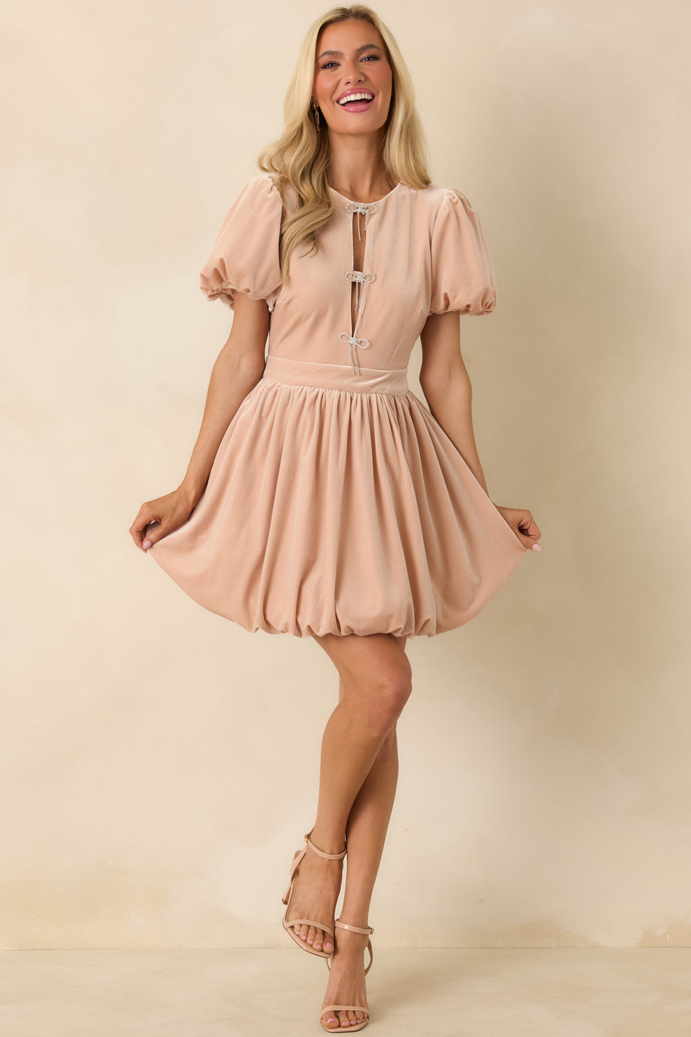 Velvet-Blush-Dress-With-A-Gentle-Sheen-And-Gathered-Skirt
